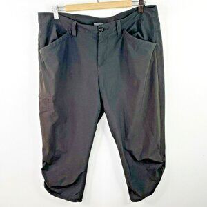 EDDIE BAUER Crop Capri Pants Womens Size 14 Black Ruched Outdoor Activewear